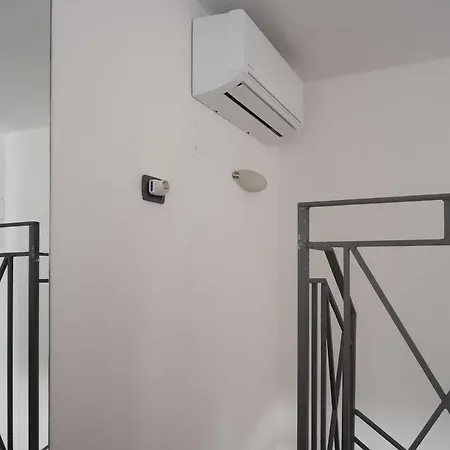 Toledo Until 7 People 2 Bathrooms Holiday home Naples