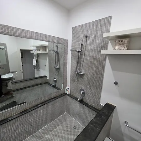 Toledo Until 7 People 2 Bathrooms Holiday home *