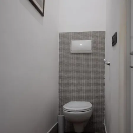 Toledo Until 7 People 2 Bathrooms Naples