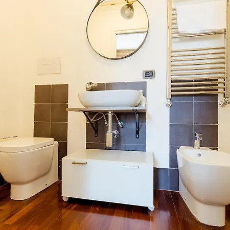 Toledo Until 7 People 2 Bathrooms * Naples