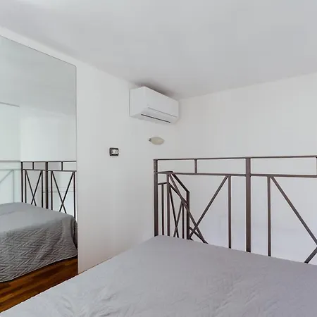 Toledo Until 7 People 2 Bathrooms Holiday home *