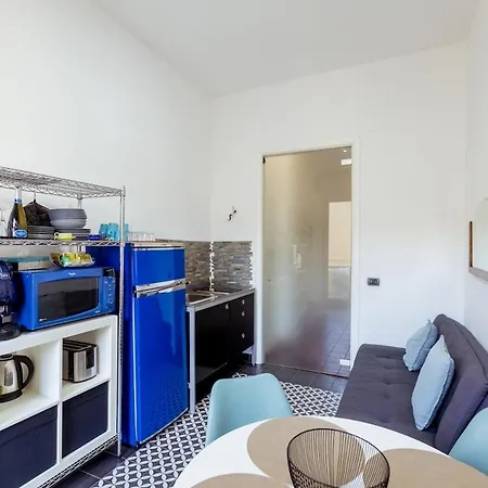 Toledo Until 7 People 2 Bathrooms *